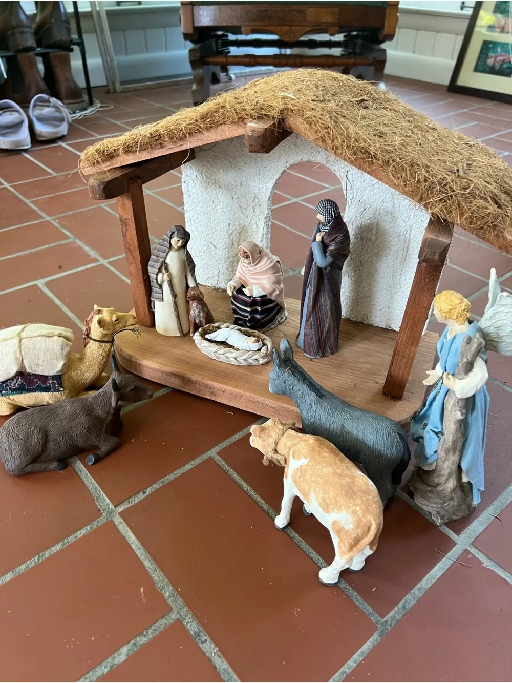 Handcrafted Neutral Nativity Scene Stable with Figurines